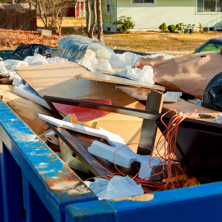 Junk Removal in Bakersfield, CA Junk Removal in Bakersfield, CA